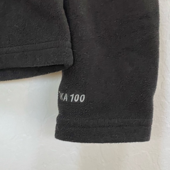 The North Face black fleece half zip size small - Picture 6 of 6